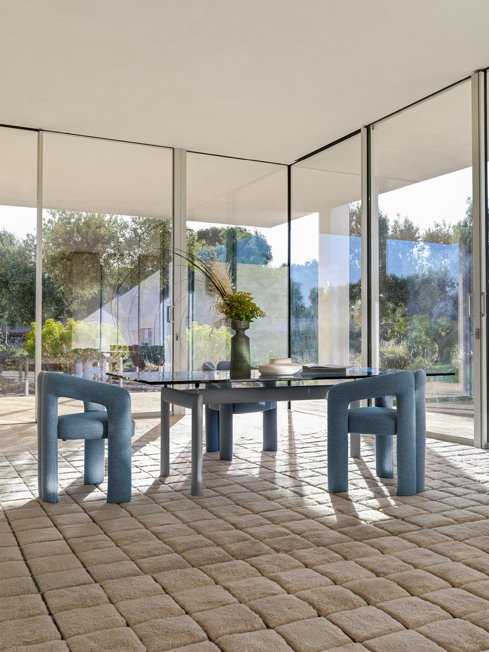 Стол Cassina 6 TABLE TUBE D’AVION