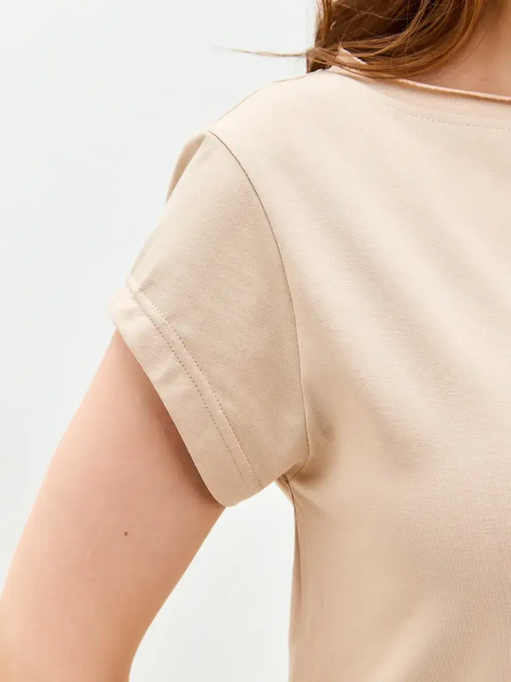 Футболка оверсайз с рукавами крылышками