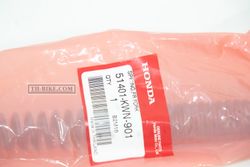 51401-KWN-901. SPRING, FR. FORK