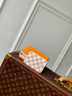 Louis Vuitton Romy Card Holder