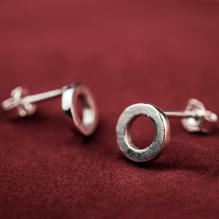 Серьги-гвоздики "Простая форма: круг"
