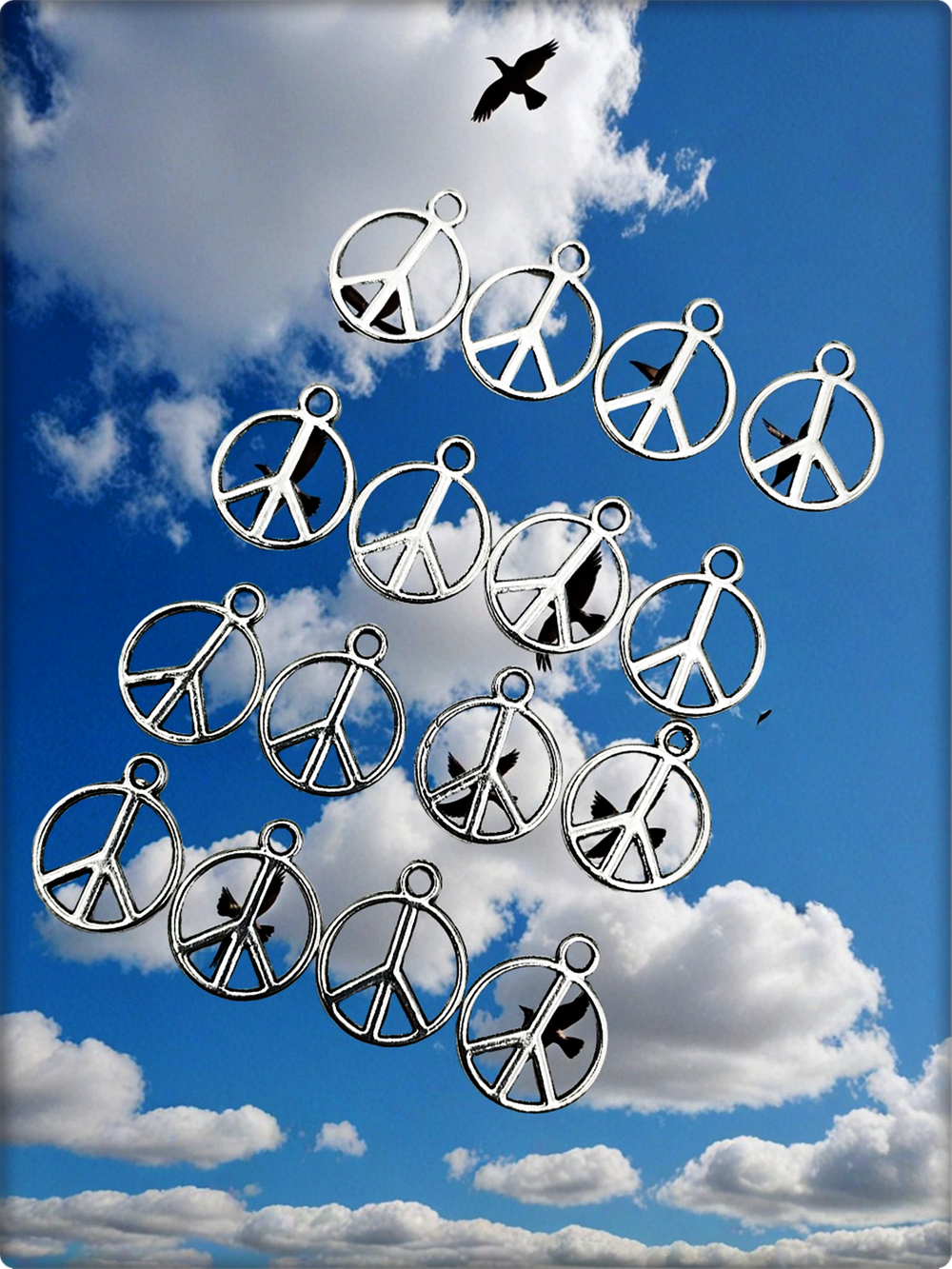 Подвески для рукоделия "Пацифик" серебристые.