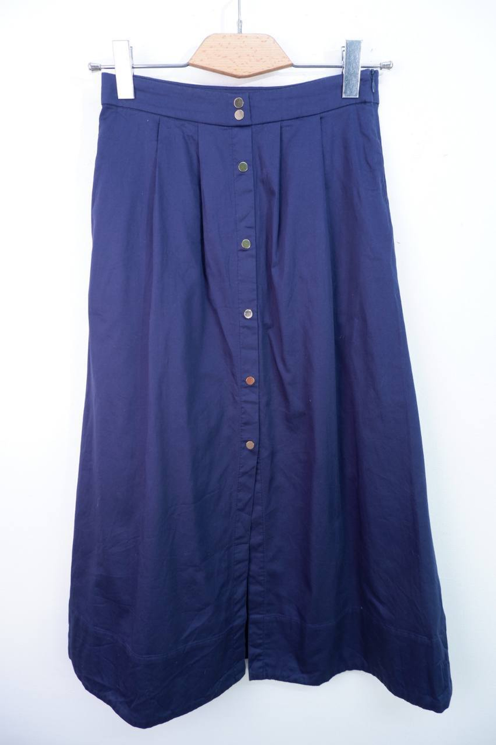 Юбка Oodji расклешенная, визуально на 40 размер