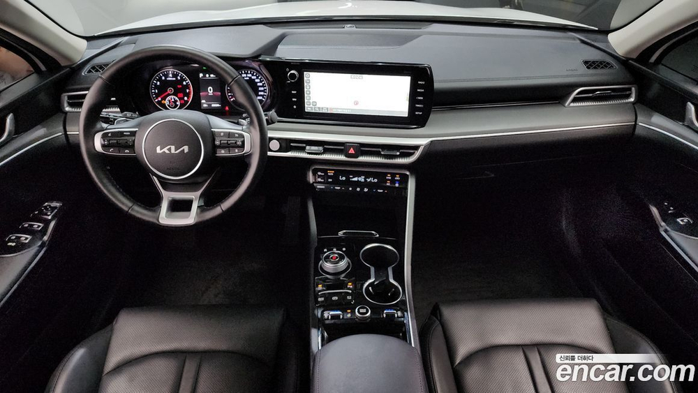 Kia K5 (Optima) 3 Generation 2.0 (08.2022)