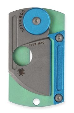 Складной нож Spyderco DogTag Folder C188ALTIP c клинком из стали CPM-S30V, рукоять титан