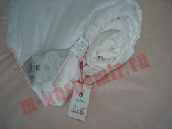 Одеяло шелковое в хлопке  (YiLiXin)  160х210 (Легкое) - белое