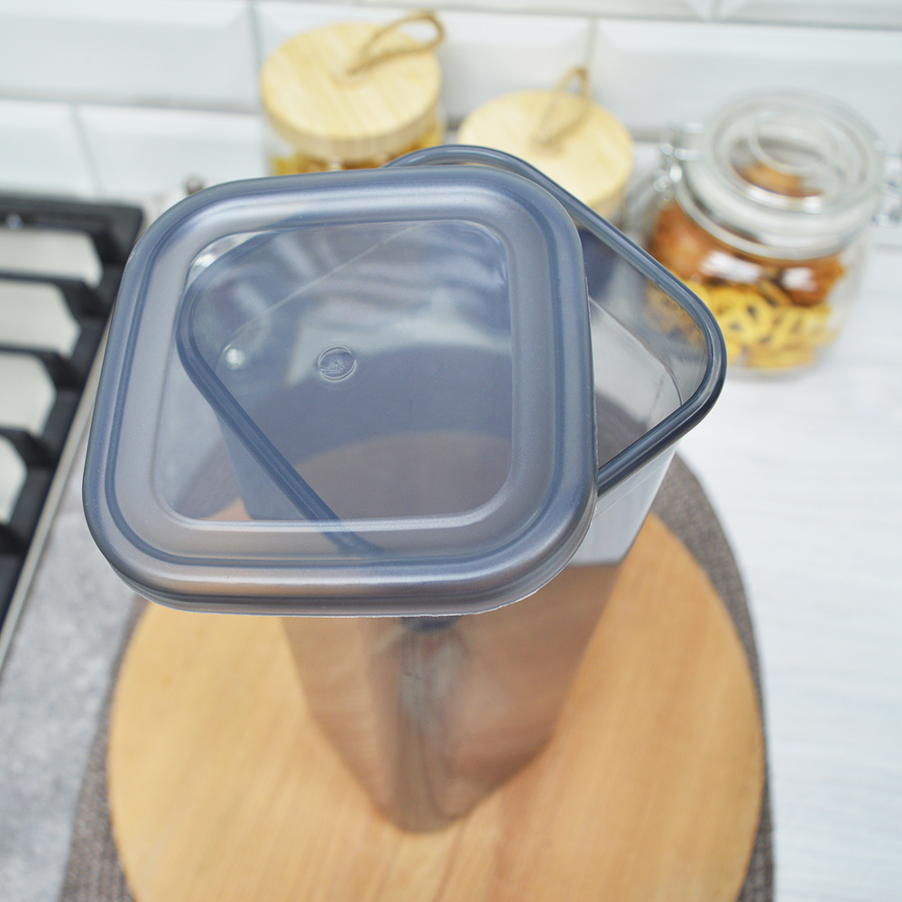 Емкость для сыпучих продуктов 2,1л