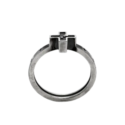cross 'minus' ring