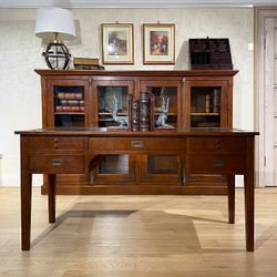 Витрина низкая "Вальтер Скотт"