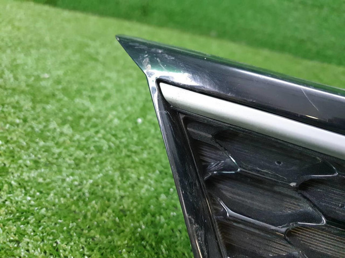 Решетка радиатора Kia Rio 4 X (2020-н.в.)