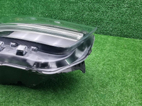 Фара правая Volvo XC40 (2017-2022) LED