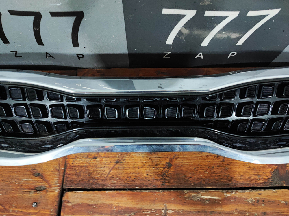 Решетка радиатора Kia Rio 4 X-Line 17-20 Б/У Оригинал 86350H0500