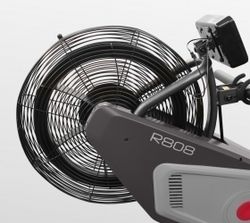 CARBON FITNESS R808