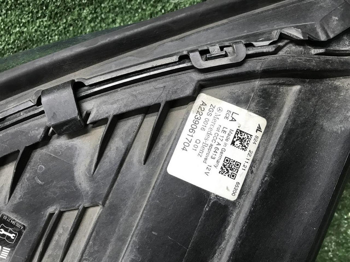 Фара левая Mercedes S W223 (20-нв) Digital Light