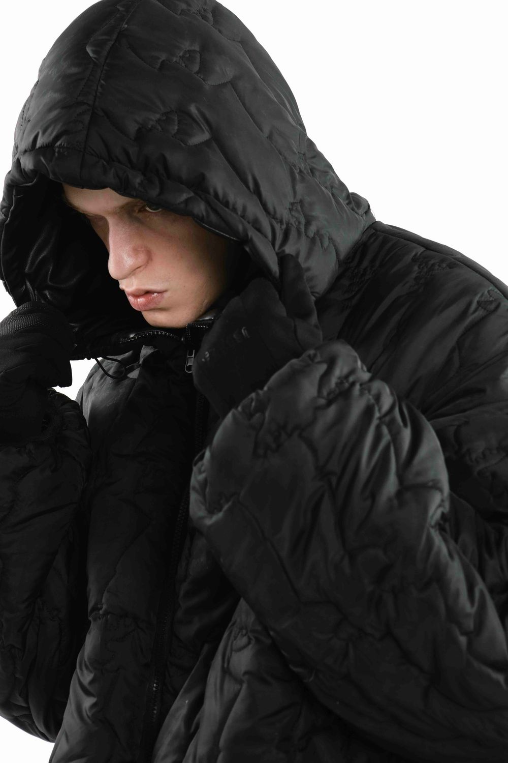 Куртка Issaya Orbed 2.0 Leather черная