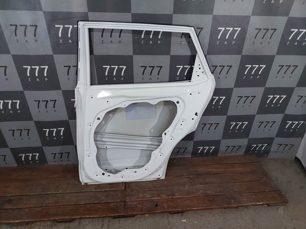 Дверь задняя правая Kia Seltos 19-нв Б/У Оригинал 77004Q5000
