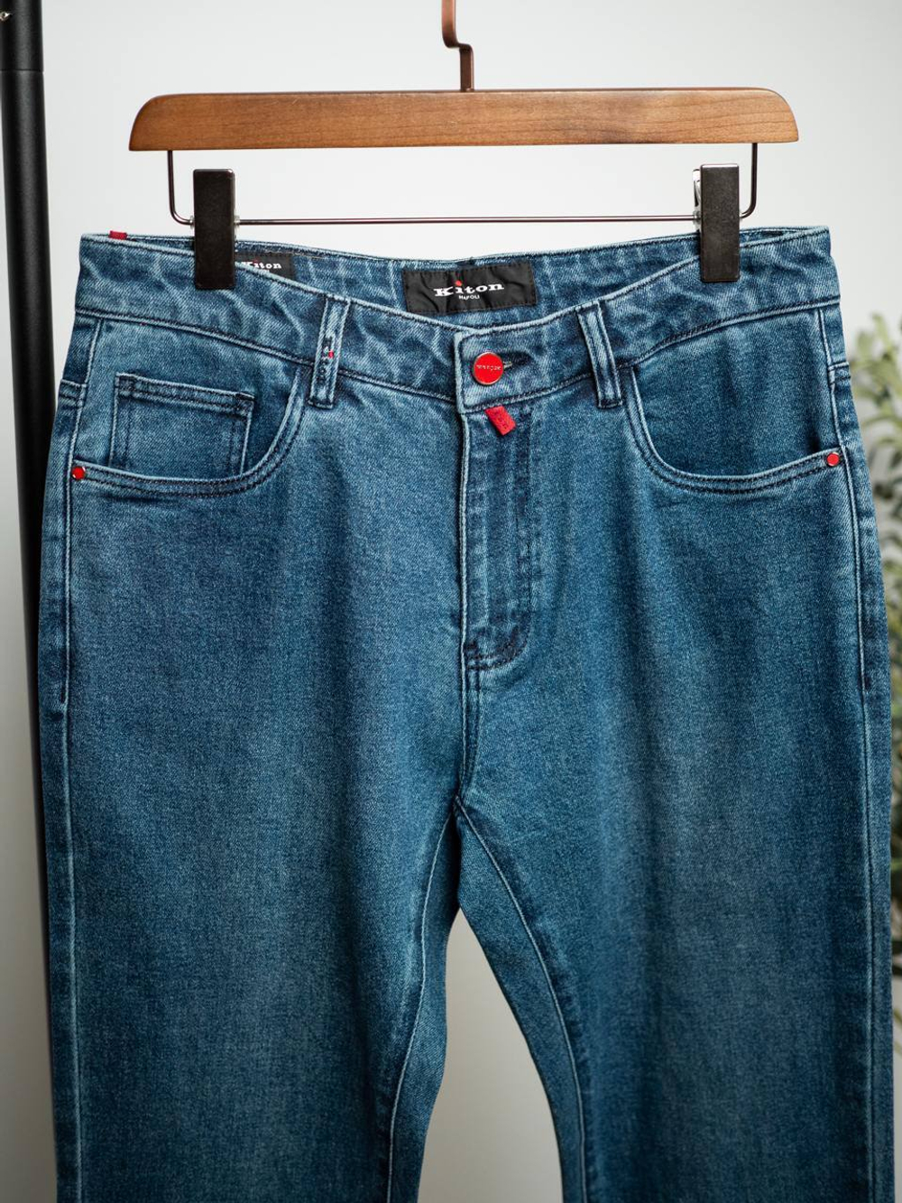 Джинсы Kiton