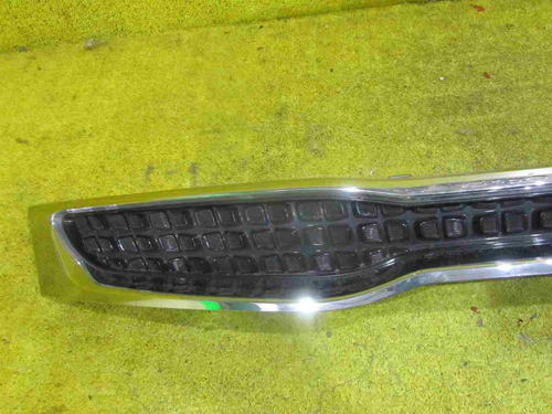 Решетка радиатора KIA Rio 4 X-Line (2017-2020)