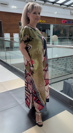 Красивое платье с изображением в стиле Пикассо