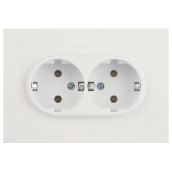 Розетка Intro Accent 6-205-01М двойная с заземлением 2X2P+E Schuko 16А-250В IP20 СУ AL/CU белый матовый