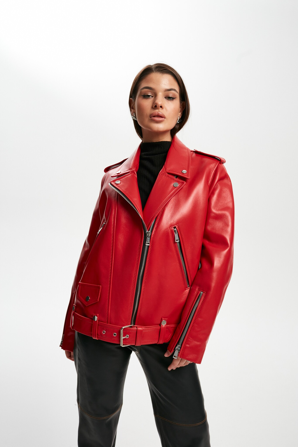 Косуха medium красная плотная кожа