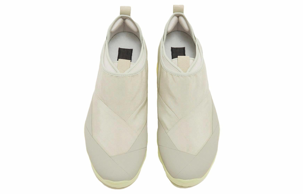 Кроссовки Nike Vapormax Moc Roam
