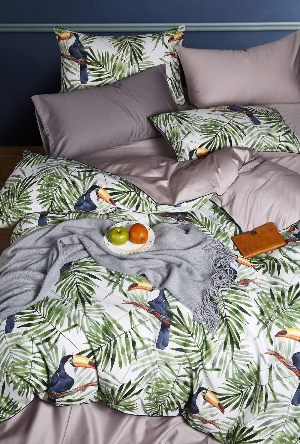 Комплект постельного белья Сатин Премиум на резинке CPAR014