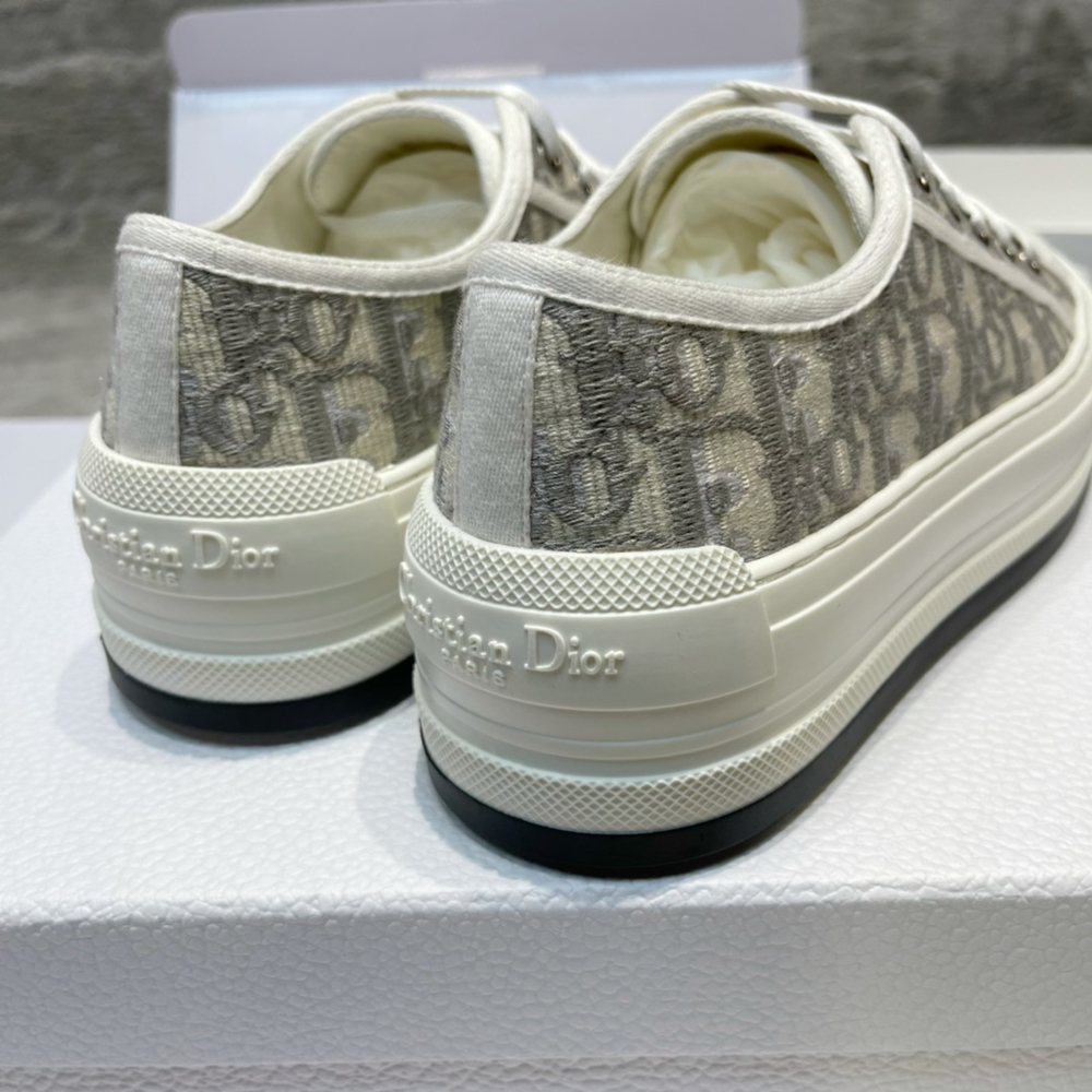 Christian Dior Walk'n'Dior Sneaker