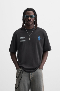 ZARA ФУТБОЛКА С КОНТРАСТНЫМ ПРИНТОМ, ТЕМНЫЙ АНТРАЦИТ