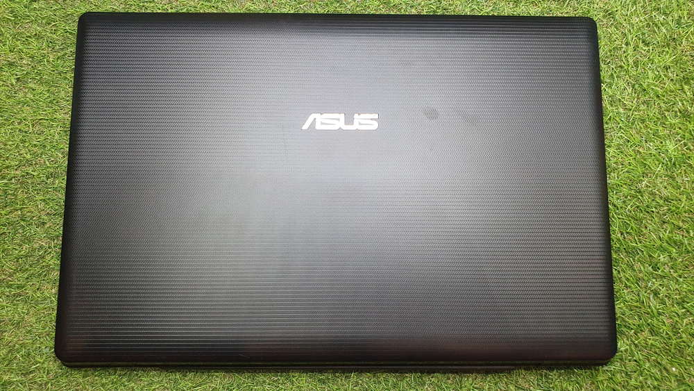 Ноутбук Asus Pentium /4Gb/GT 720M 2Gb