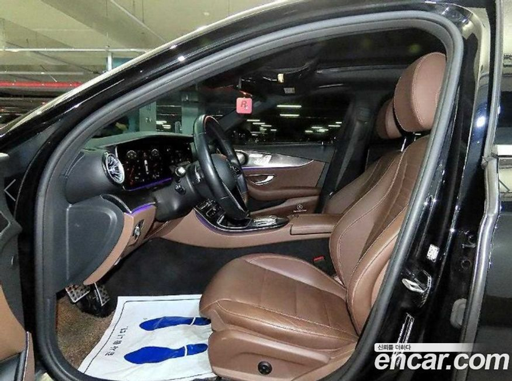 Mercedes-Benz E-Class W213 E250 Avangarde (10.2021)