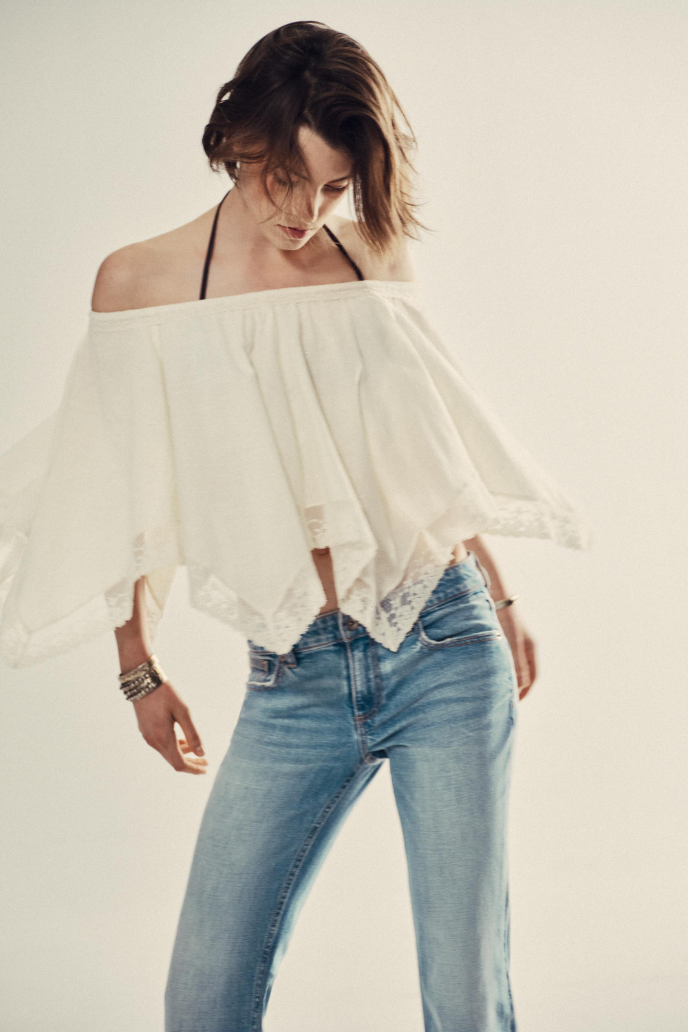 ZARA ТОП-НАКИДКА С КРУЖЕВОМ, ЭКРЮ