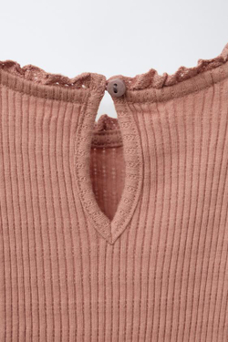 ZARA КОМПЛЕКТ ИЗ БОДИ И ЛЕГИНСОВ С КРУЖЕВОМ, ЦВЕТ РОЗОВОГО МЕЛА