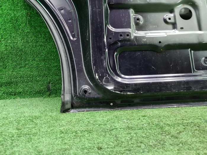 Дверь задняя левая Voyah Dream (2021-н.в.)