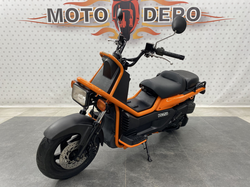 Honda PS250 Big Ruckus , 2006