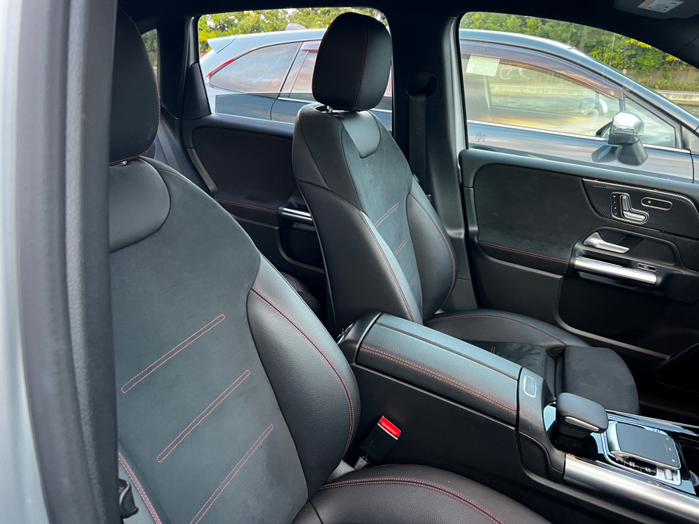 Mercedes-Benz B180 AMG Line, 2019