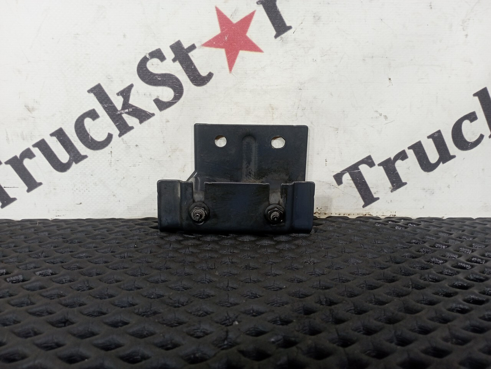 Кронштейн проводки 2020г.