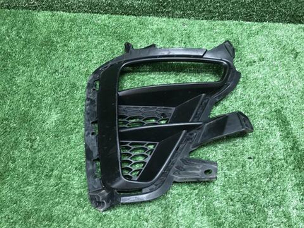 Накладка ПТФ правая Kia Ceed 3 (2018-2021)