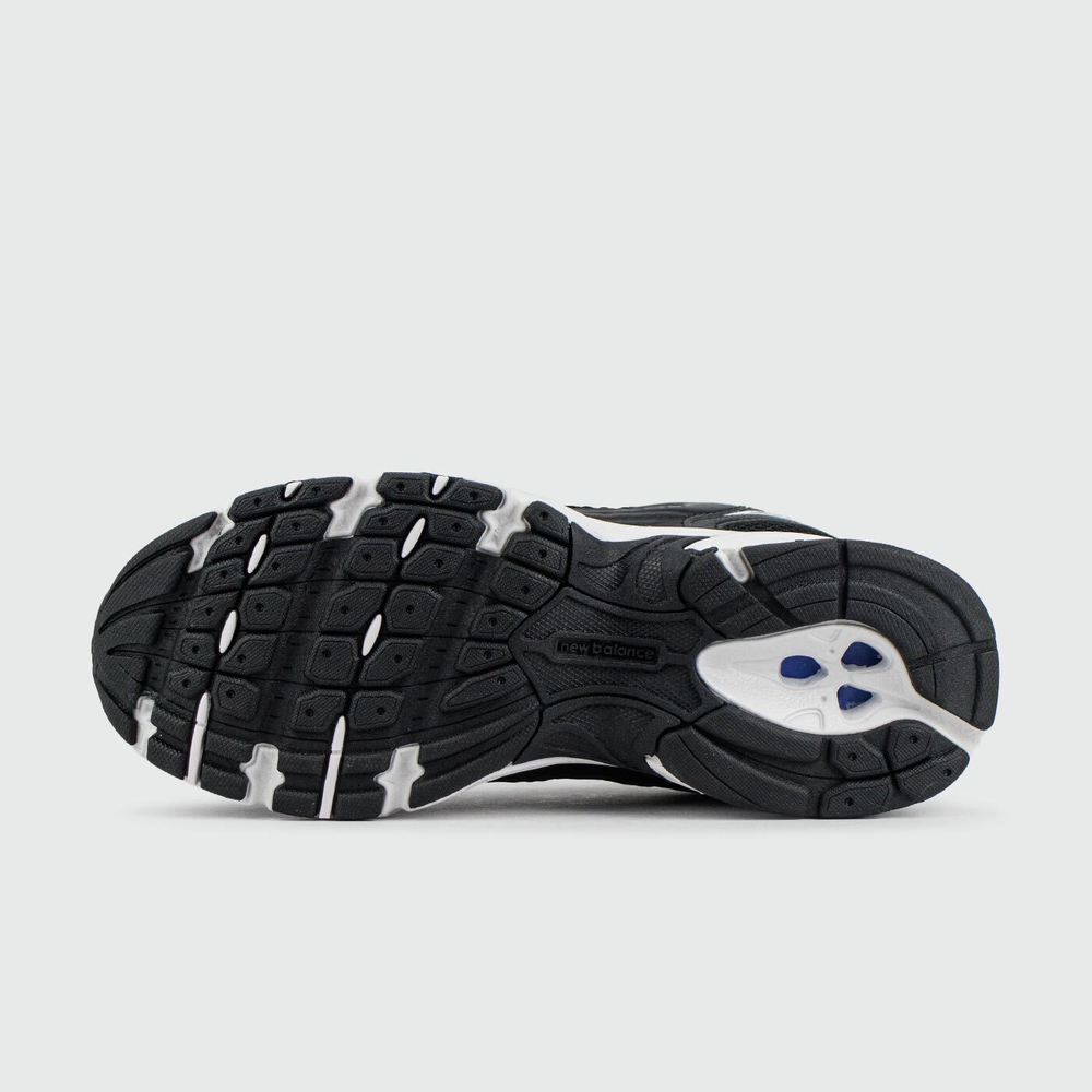 Кроссовки New Balance 530 Wmns Black / White