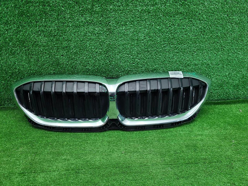 Решетка радиатора BMW 3er G20 G21 G28 (2018-2022)