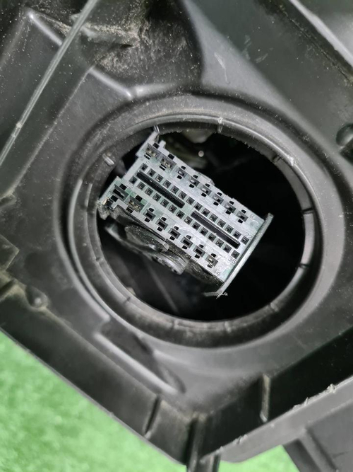 Фара правая Audi Q5 2 80А (2017-2020) LED