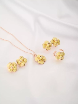 Серьги цветы Камея с лимонной эмалью в позолоте