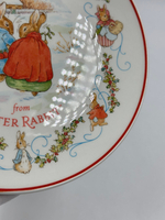 Тарелка Merry Christmas from Peter Rabbit Wedgwood 1997 год