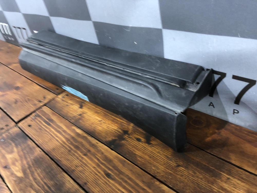 Накладка двери задней правой Lexus RX 4 15-22 Б/У Оригинал 7507548140