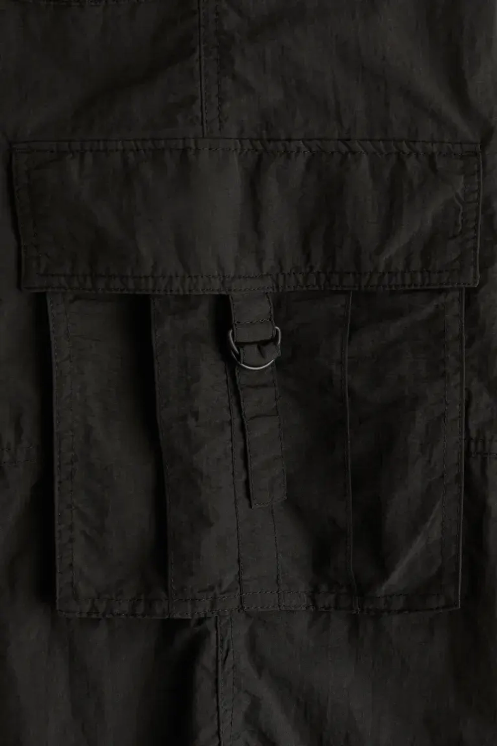 H&M Широкие брюки-карго, черный