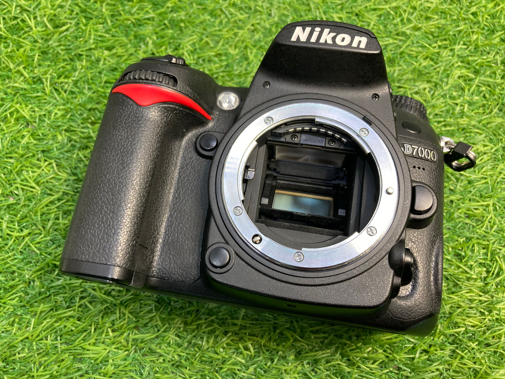 Nikon D7000 10.300 кадров Покупка/Продажа