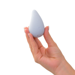 Голубой вибромассажер в форме капли 8,1см Satisfyer Dew Drop