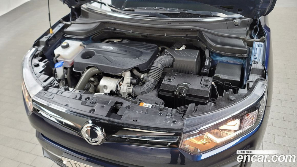 KG Mobility (Ssangyong) Very New Tivoli Бензин 1.5 2WD (01.2020)
