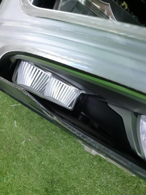 Битая Фара левая Volvo XC60 2 (2017-2021) LED