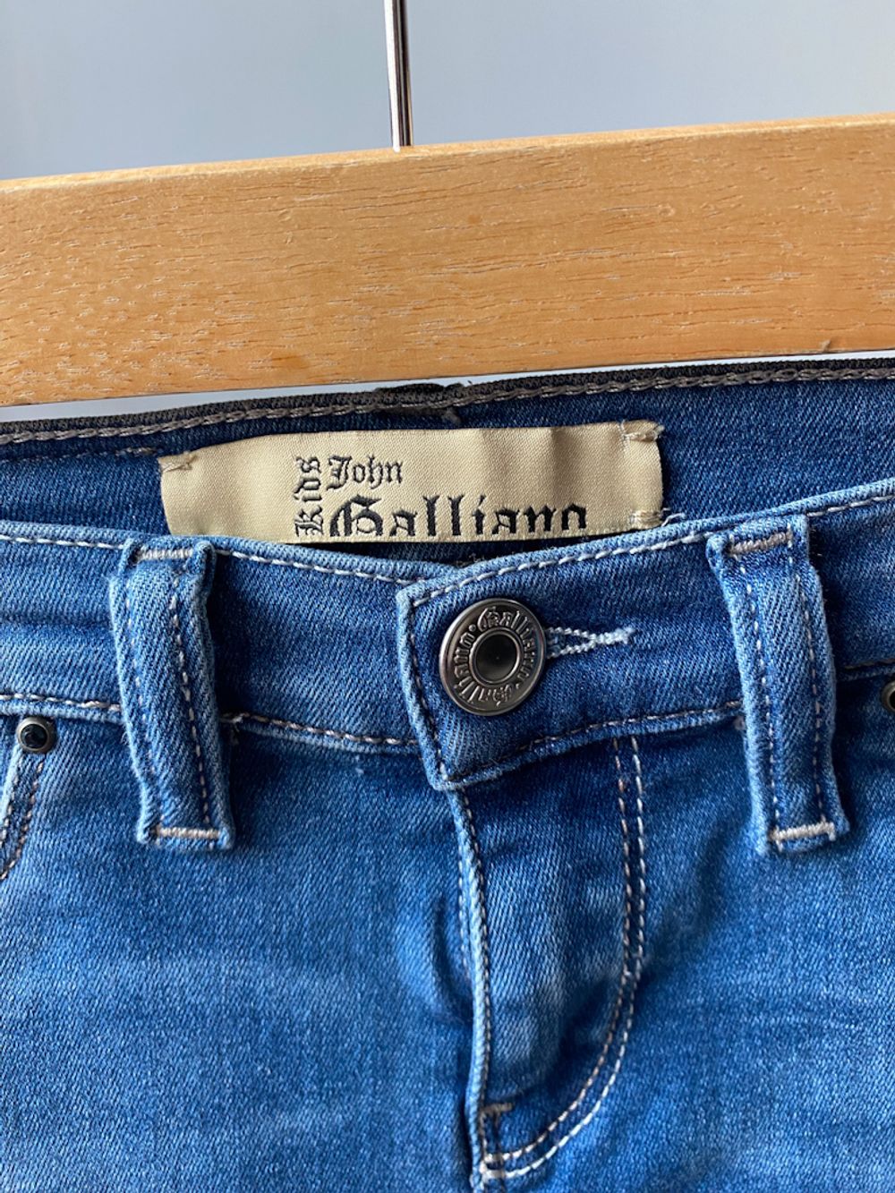 Джинсы John Galliano, 116